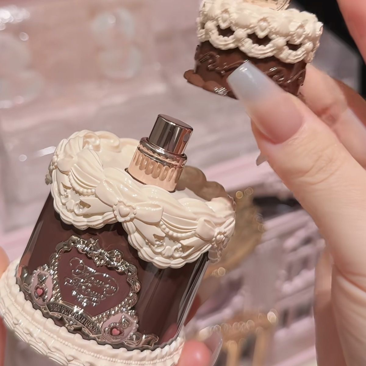 FLOWER KNOWS THE SWEETIE BEAR  - The Collection Perfume Fragrance 评论和价格